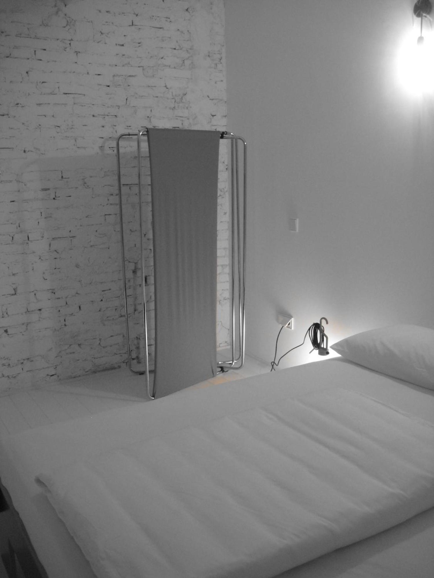 Double Room,668506890:JPEG
